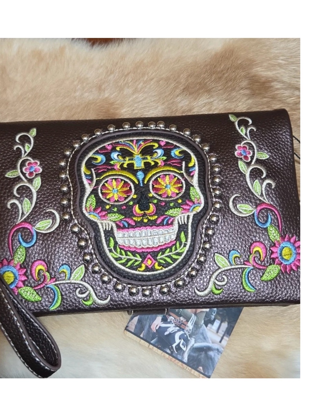Nwot Montana West Brown Embroidered Sugar Skull Wristlet